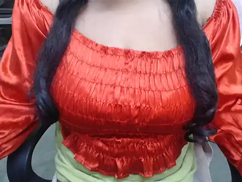 Snapshot of Mahikhanna_ chatting on 6, 12, 2024 Mahikhanna online show from 6, 12, 2024