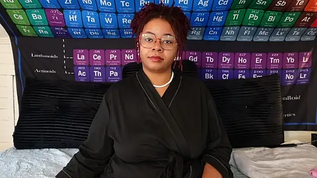 -khayaparker online show from 17, 4, 2026