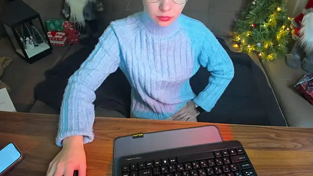 CharmedDoll online show from 21, 12, 2025