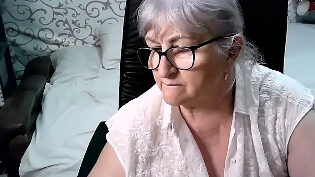 LolkaAlyss online show from 18, 2, 2025