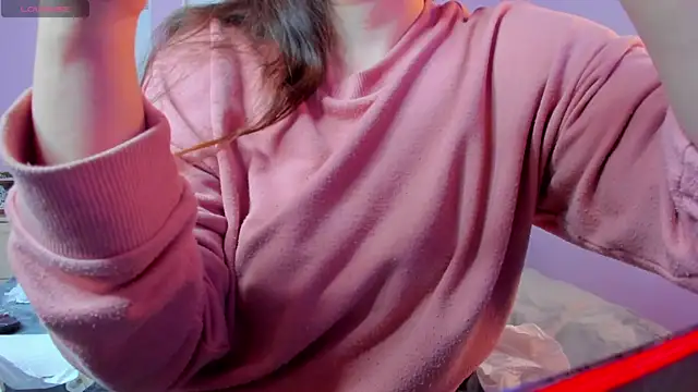 Snapshot of BattyMoll chatting on 14, 2, 2025 BattyMoll online show from 14, 2, 2025