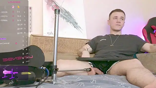 Snapshot of Ethan_and_mike chatting on 18, 3, 2025 Ethan and mike online show from 18, 3, 2025