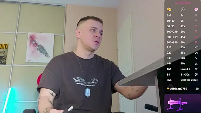 Snapshot of Ethan_and_mike chatting on 20, 9, 2025 Ethan and mike online show from 20, 9, 2025