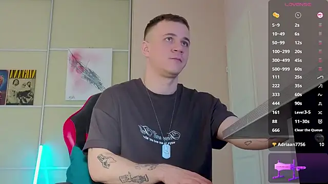 Snapshot of Ethan_and_mike chatting on 25, 9, 2025 Ethan and mike online show from 25, 9, 2025