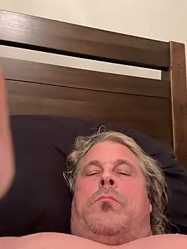 Snapshot of zeus337 chatting on 7, 1, 2026 zeus337 online show from 7, 1, 2026