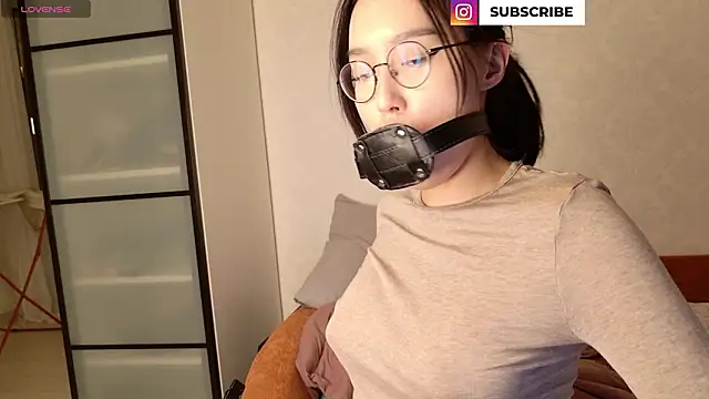 Snapshot of aliiiiiina chatting on 10, 2, 2026 aliiiiiina online show from 10, 2, 2026