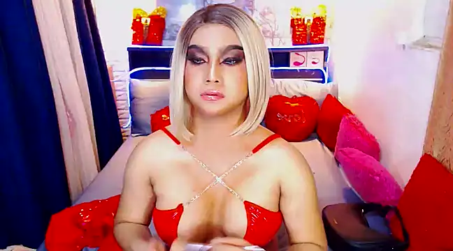 TsGoddessNhicolle online show from 13, 12, 2024