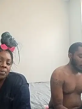 Snapshot of DancingLemonade chatting on 17, 12, 2025 DancingLemonade online show from 17, 12, 2025