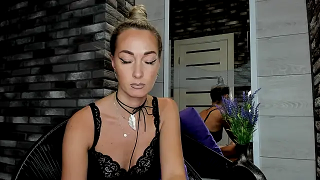 Snapshot of StarryHanna chatting on 15, 1, 2025 StarryHanna online show from 15, 1, 2025