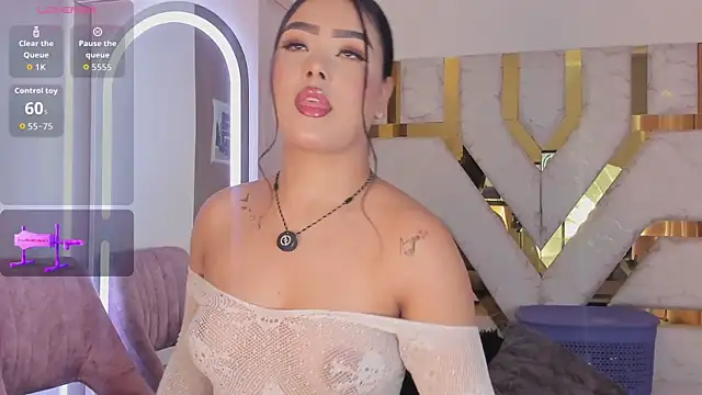 sophy champagne online show from 12, 3, 2026