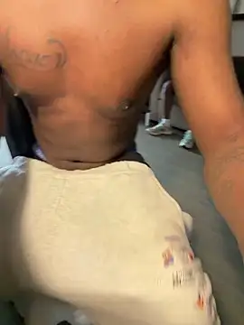 Snapshot of btmhotfun4 chatting on 5, 4, 2026 btmhotfun4 online show from 5, 4, 2026