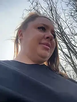 Snapshot of Sara_Slow chatting on 6, 3, 2025 Sara Slow online show from 6, 3, 2025