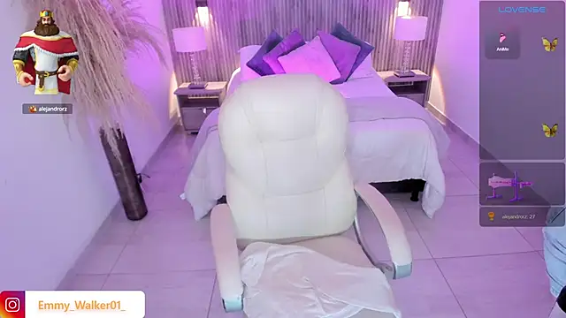 emmy walker online show from 14, 10, 2025