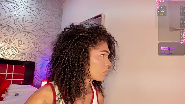 Snapshot of vennus1_ chatting on 14, 11, 2025 vennus1 online show from 14, 11, 2025