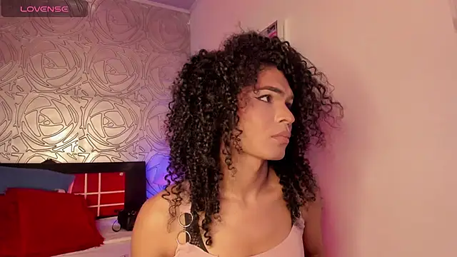 Snapshot of vennus1_ chatting on 18, 11, 2025 vennus1 online show from 18, 11, 2025