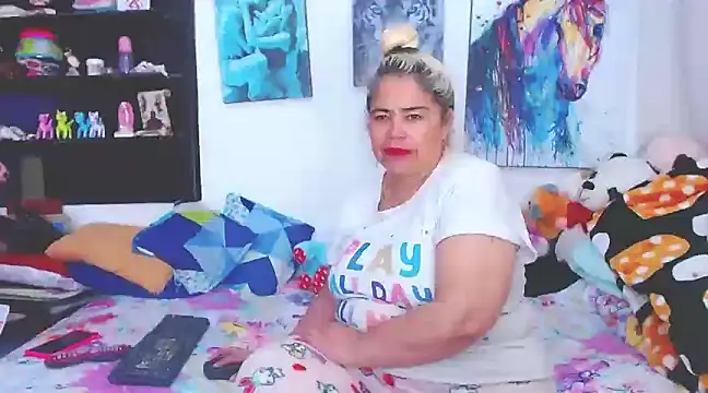 estrellita fugaz16x online show from 5, 3, 2025