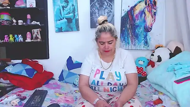 estrellita fugaz16x online show from 7, 3, 2025