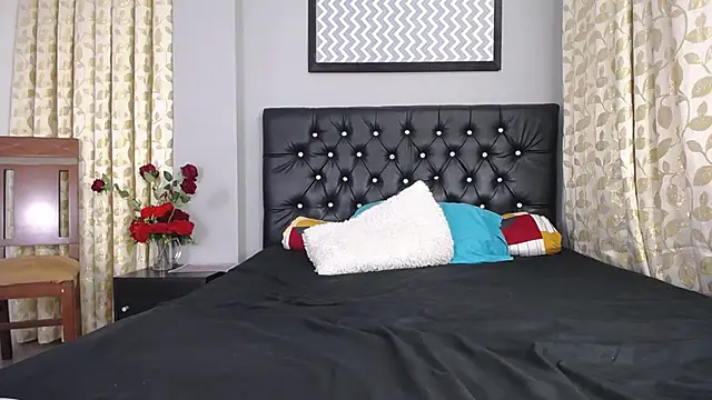 Snapshot of loveyouzahara2020 chatting on 28, 2, 2025 loveyouzahara2020 online show from 28, 2, 2025