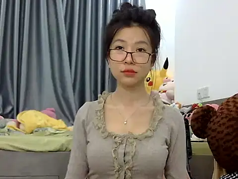 Cute Ruby01 online show from 10, 12, 2024