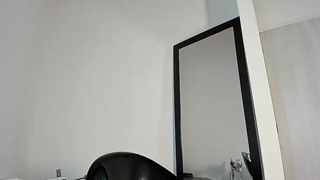 Snapshot of angelGgold chatting on 27, 5, 2026 angelGgold online show from 27, 5, 2026