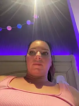 Snapshot of HotMilfMargo chatting on 16, 2, 2025 HotMilfMargo online show from 16, 2, 2025