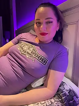 Snapshot of HotMilfMargo chatting on 17, 2, 2025 HotMilfMargo online show from 17, 2, 2025