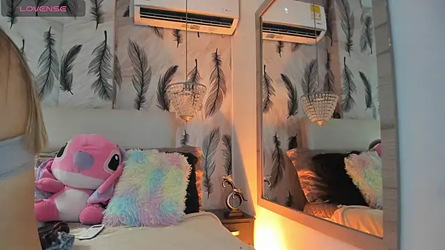 Snapshot of Vivi_prinncess chatting on 25, 9, 2025 Vivi prinncess online show from 25, 9, 2025
