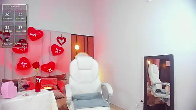 GraceElizabeth  online show from 14, 2, 2025