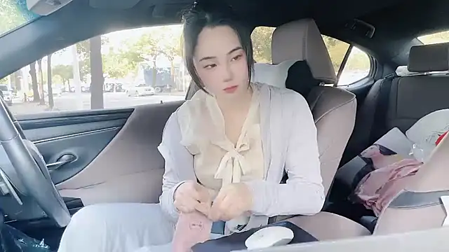 Snapshot of orla2021 chatting on 8, 12, 2024 orla2021 online show from 8, 12, 2024