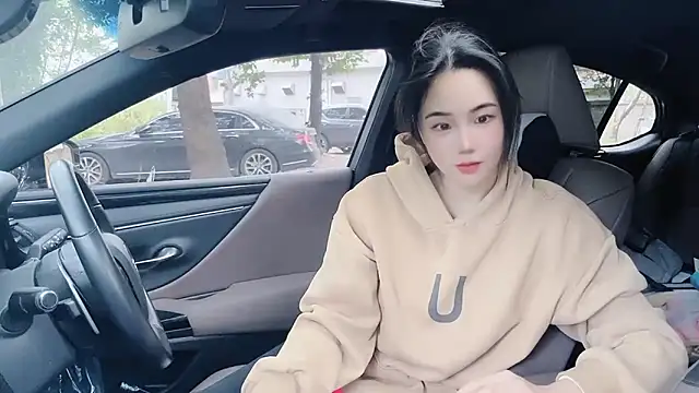 Snapshot of orla2021 chatting on 12, 12, 2024 orla2021 online show from 12, 12, 2024