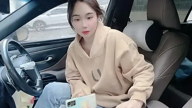 Snapshot of orla2021 chatting on 6, 11, 2025 orla2021 online show from 6, 11, 2025