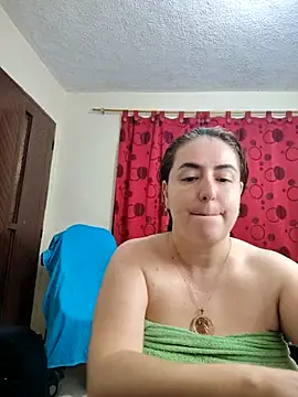 Snapshot of rosahills chatting on 11, 11, 2025 rosahills online show from 11, 11, 2025