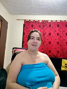 Snapshot of rosahills chatting on 19, 11, 2025 rosahills online show from 19, 11, 2025