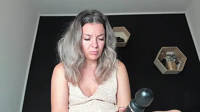 Snapshot of Alesys69 chatting on 21, 9, 2025 Alesys69 online show from 21, 9, 2025