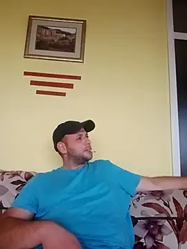 Snapshot of Flakka95 chatting on 8, 11, 2025 Flakka95 online show from 8, 11, 2025