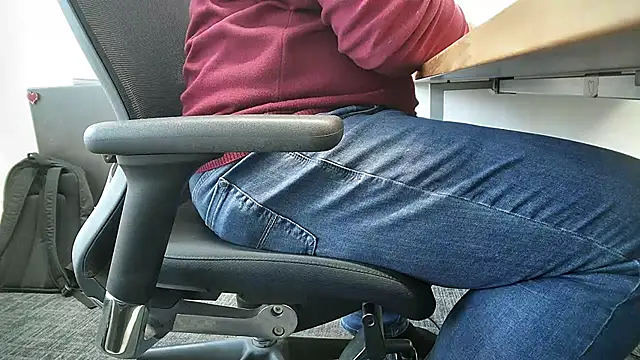 Snapshot of 69bezfleku chatting on 19, 12, 2024 69bezfleku online show from 19, 12, 2024