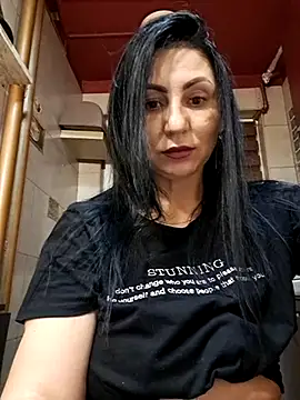 charrlote love online show from 1, 3, 2025