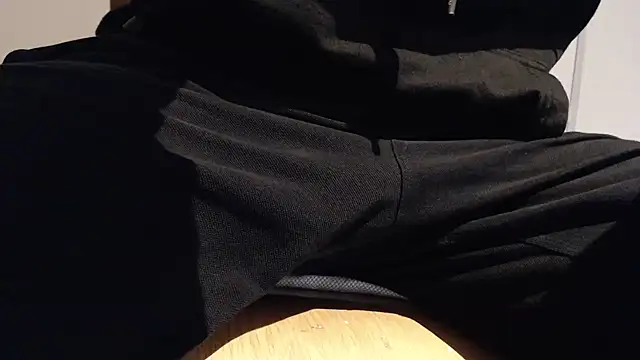 Snapshot of papiculo86 chatting on 24, 2, 2025 papiculo86 online show from 24, 2, 2025