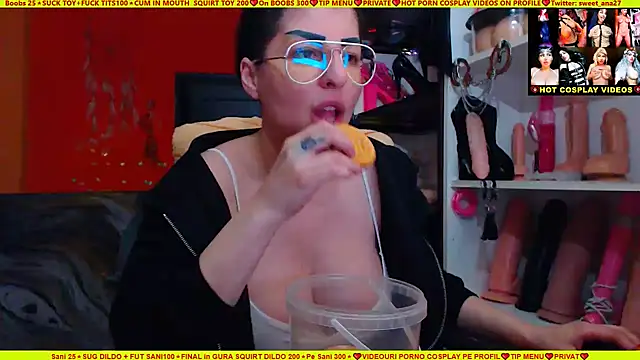 cuminmenowbbyx online show from 4, 3, 2025