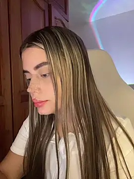 Snapshot of Miss_valeriaa chatting on 9, 7, 2026 Miss valeriaa online show from 9, 7, 2026