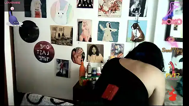 soynanabela28 online show from 2, 12, 2024