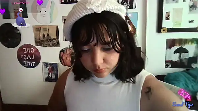 soynanabela28 online show from 26, 2, 2025