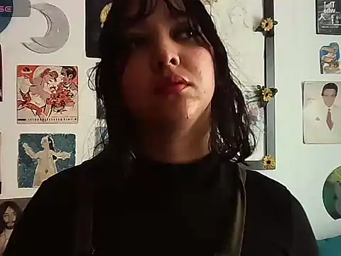 soynanabela28 online show from 1, 3, 2025