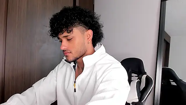 Alessandro Vanni online show from 6, 1, 2025