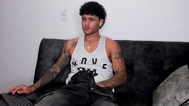 Alessandro Vanni online show from 20, 2, 2025