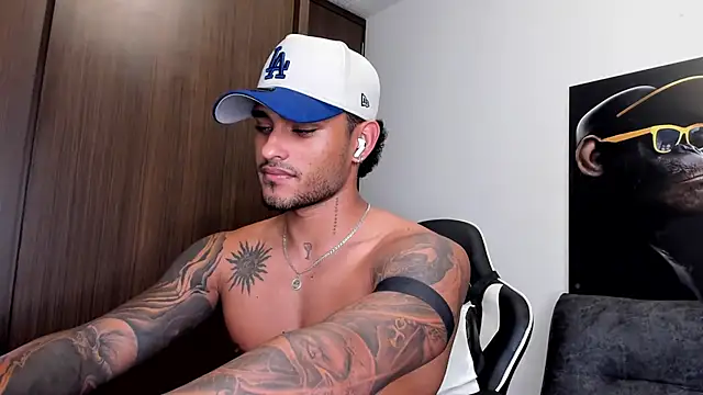 Alessandro Vanni online show from 12, 3, 2025