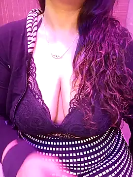 Snapshot of indian_passion chatting on 14, 10, 2025 indian passion online show from 14, 10, 2025