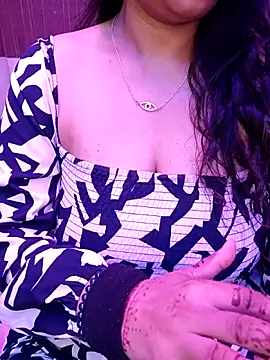 Snapshot of indian_passion chatting on 29, 10, 2025 indian passion online show from 29, 10, 2025