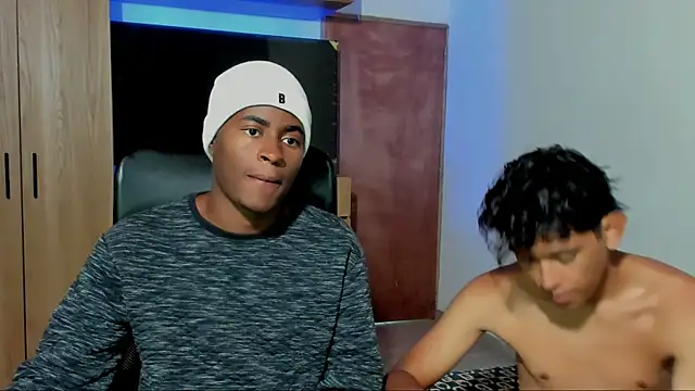 CrissBrownxxx online show from 14, 7, 2026