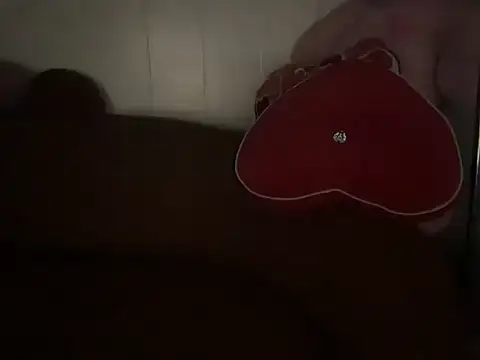 Snapshot of Blueskiiis3 chatting on 13, 10, 2025 Blueskiiis3 online show from 13, 10, 2025